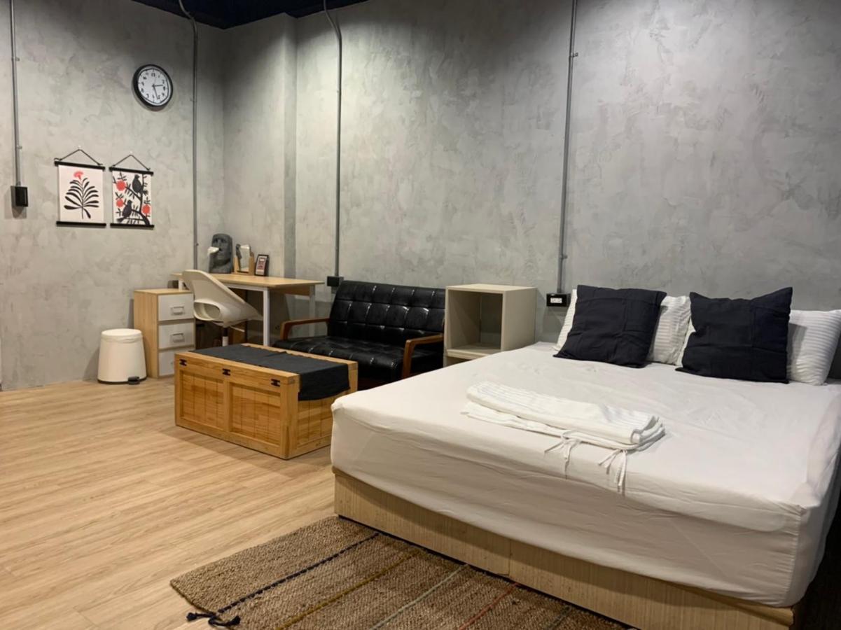 Appartamento Wuhoo House Kaohsiung Esterno foto